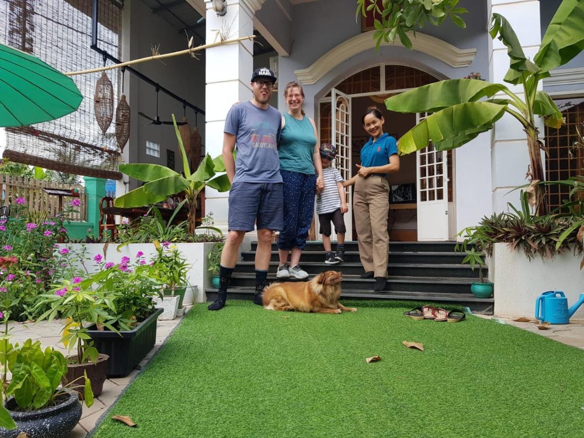 Bloom Garden Bed & Breakfast เสียมราฐ ภายนอก รูปภาพ