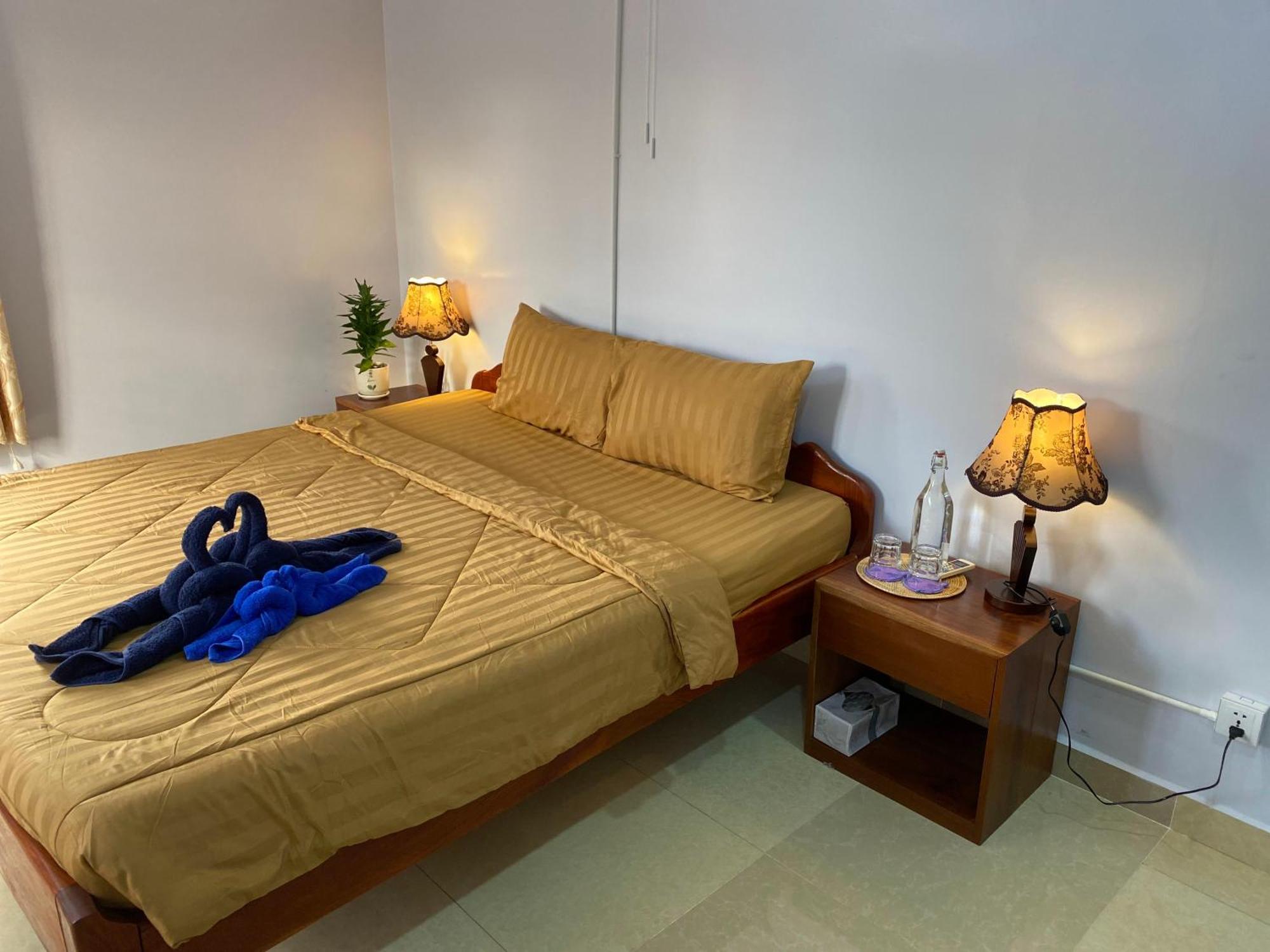 Bloom Garden Bed & Breakfast เสียมราฐ ภายนอก รูปภาพ