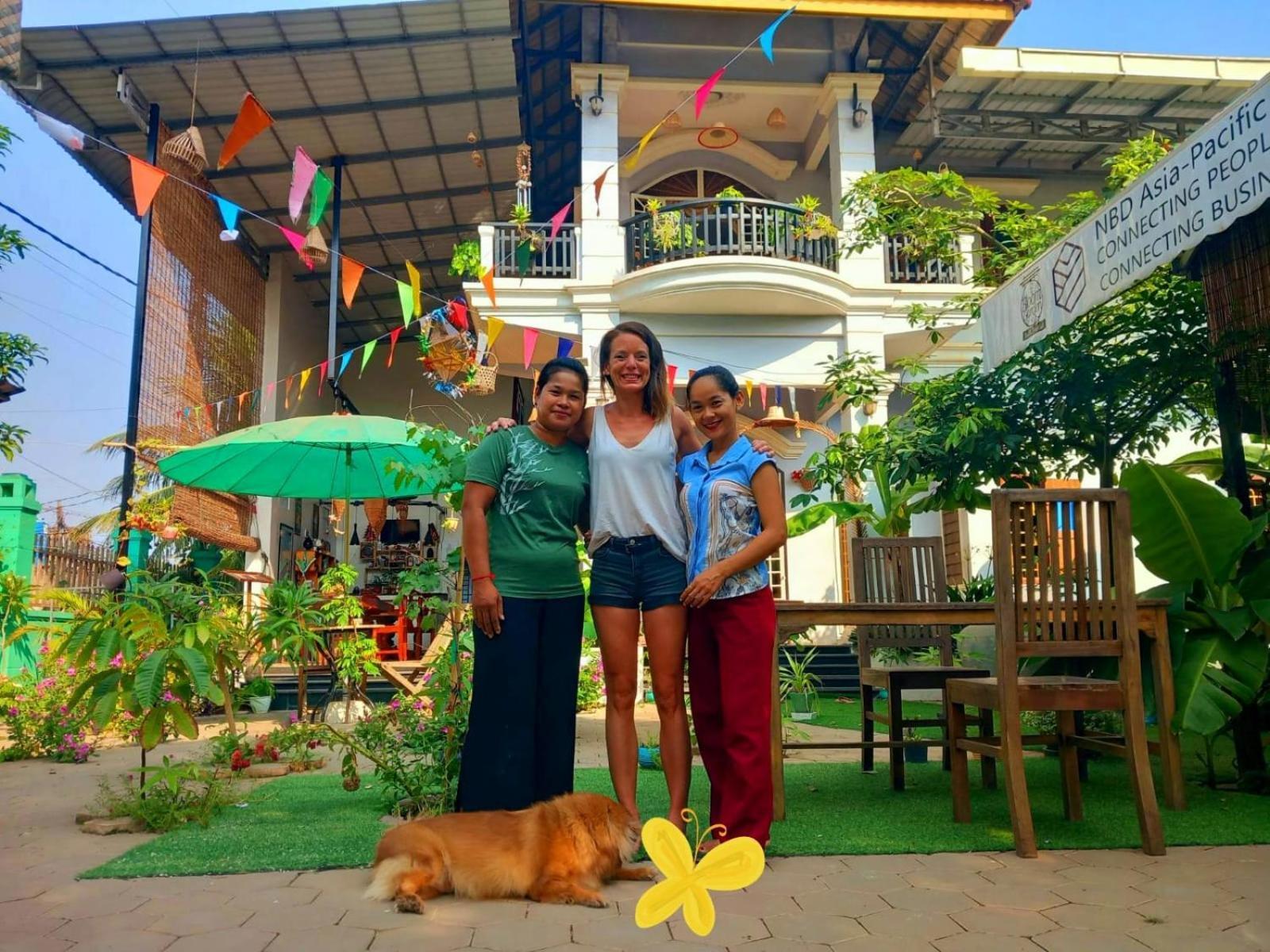 Bloom Garden Bed & Breakfast เสียมราฐ ภายนอก รูปภาพ