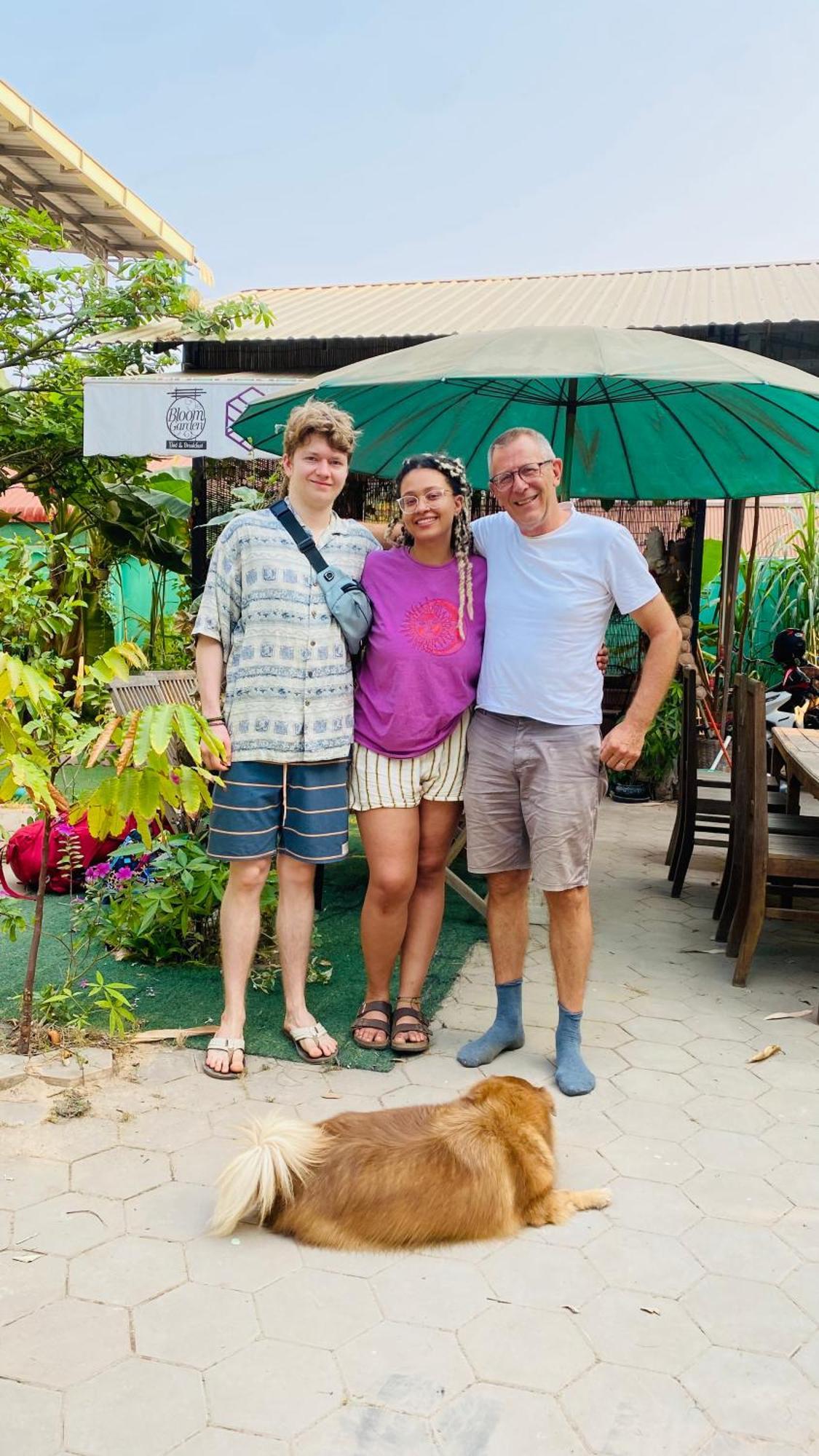 Bloom Garden Bed & Breakfast เสียมราฐ ภายนอก รูปภาพ