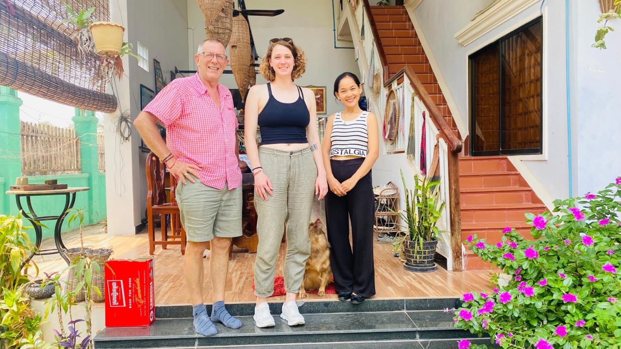 Bloom Garden Bed & Breakfast เสียมราฐ ภายนอก รูปภาพ