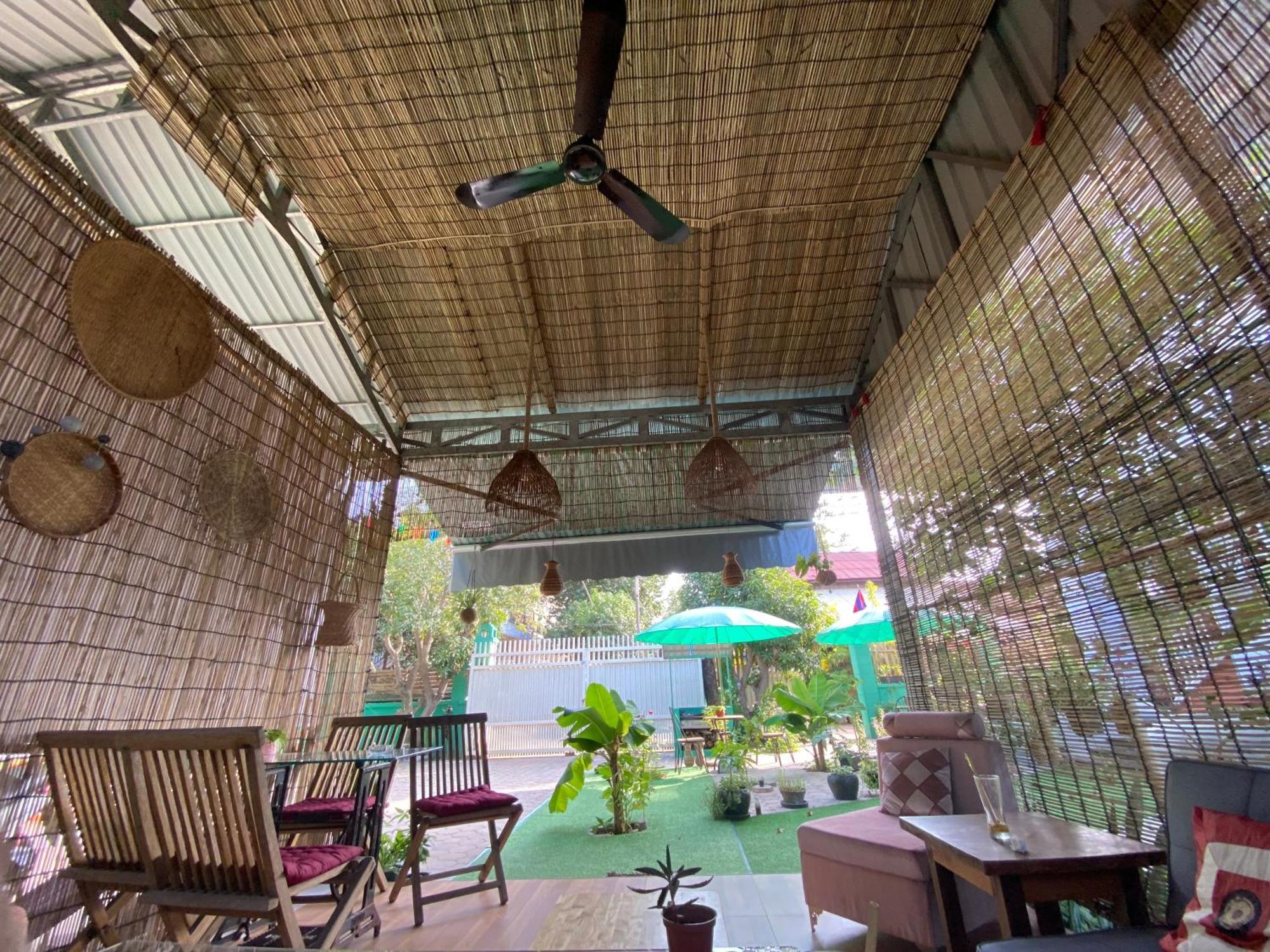 Bloom Garden Bed & Breakfast เสียมราฐ ภายนอก รูปภาพ